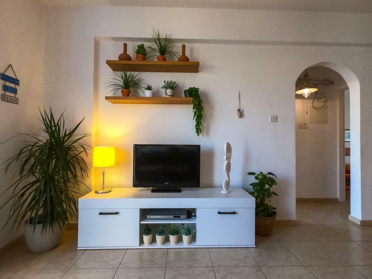 Ron'S Pergola Apartment Πάφος Εξωτερικό φωτογραφία