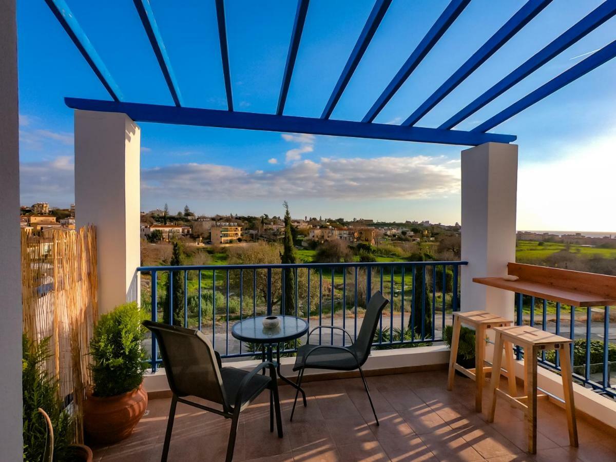 Ron'S Pergola Apartment Πάφος Εξωτερικό φωτογραφία