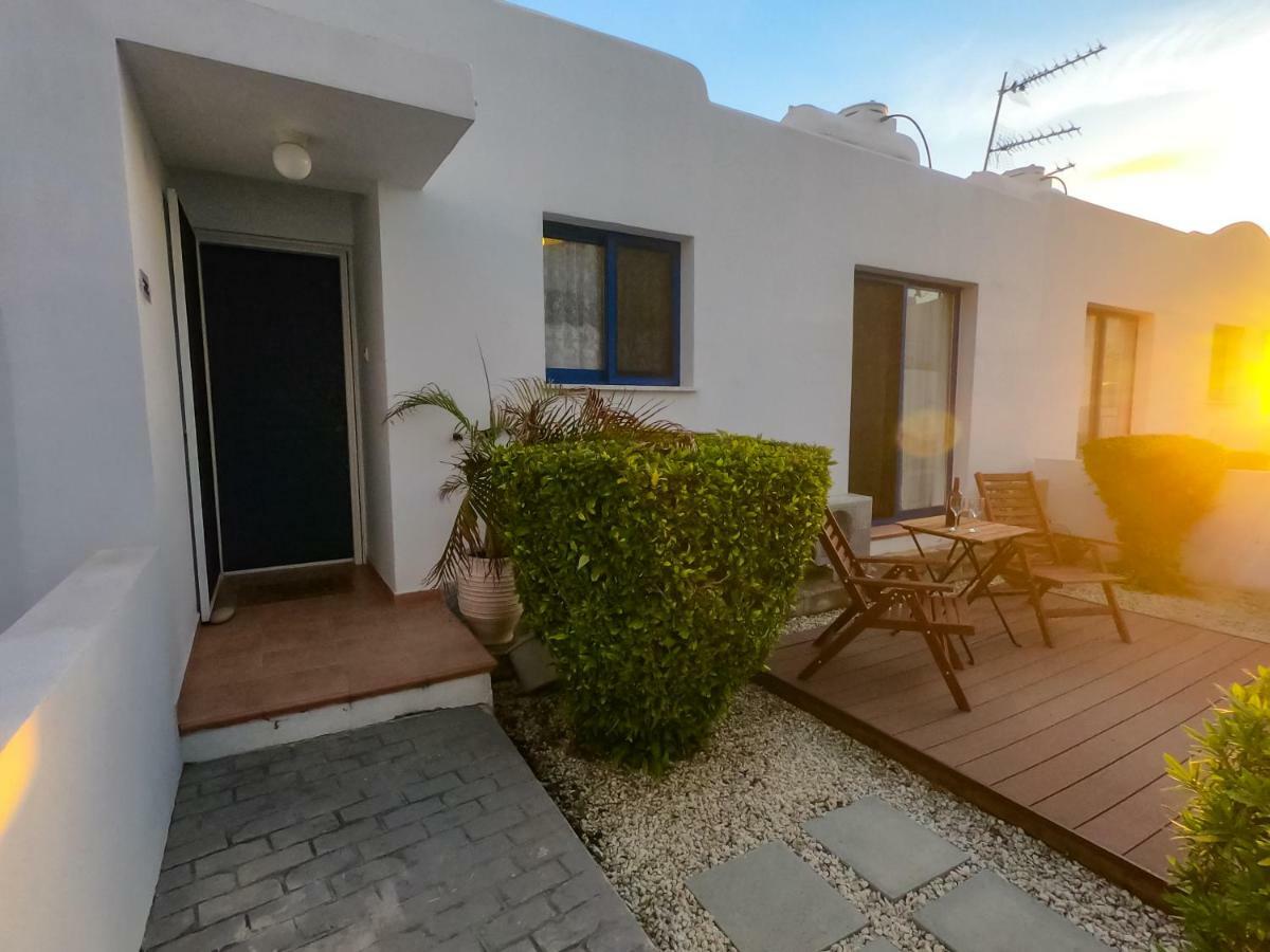 Ron'S Pergola Apartment Πάφος Εξωτερικό φωτογραφία